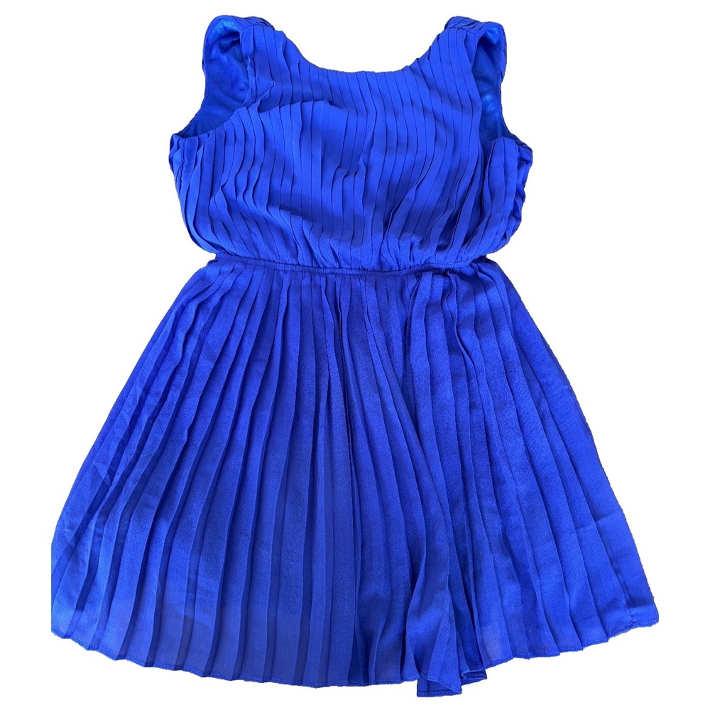 Lush blue pleated V back elastic waist flattering above knee dress womens' sz S